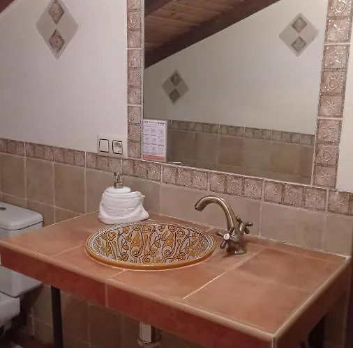 Mudayyan 컨트리하우스 *