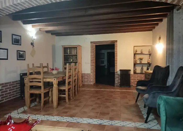 컨트리하우스 Mudayyan